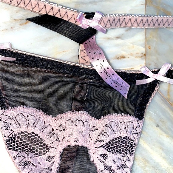 “Sexy little things” VS Very Sexy G-String Thong Panty Lace Mesh Rare Small - Picture 9 of 9